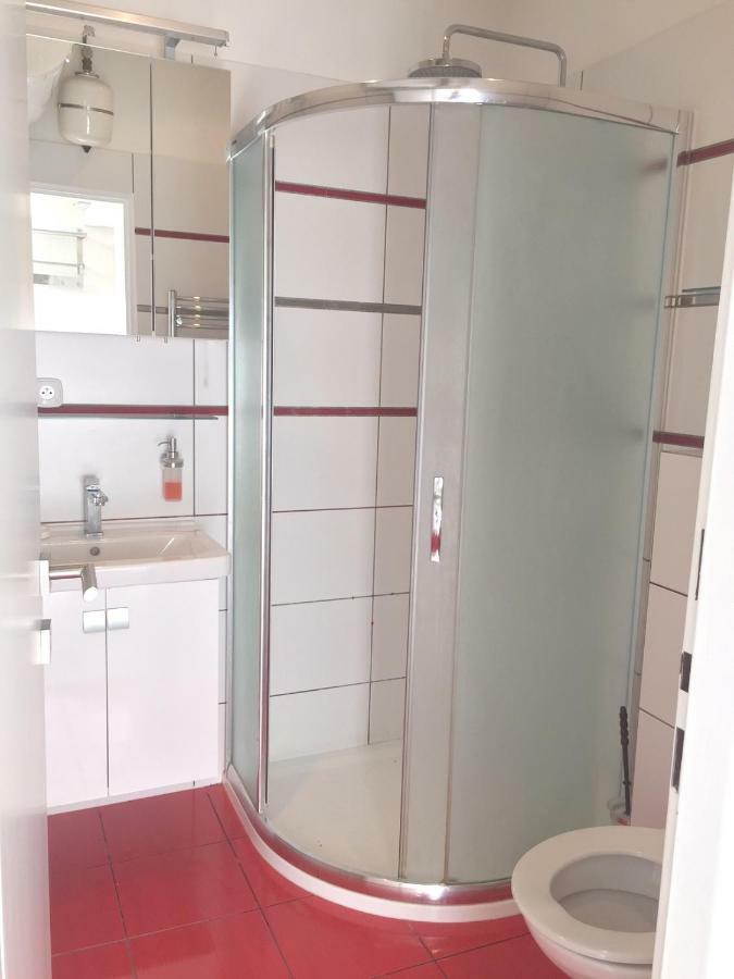 Krasny Apartman U Lesa, Trolejbus Do Centra A Bvv, Parkovani Zdarma 브르노 외부 사진